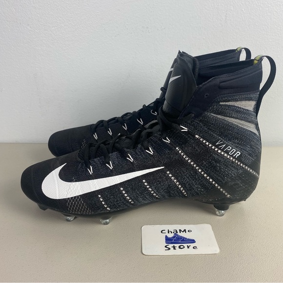 Nike Vapor Untouchable 3 Elite Flyknit Football Cleats BV6699-001 Men Sz 13.5 - Picture 3 of 9